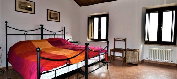 Casa de 8 divisões em Montefalcone Appennino, Italy N.º 118184 19