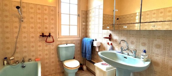 3 bedrooms House in Auzat-la-Combelle, France No. 202694 7