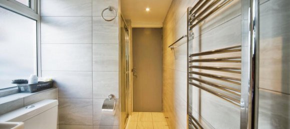 2 Schlafzimmer Haus in London, United Kingdom, Nr. 11556 12