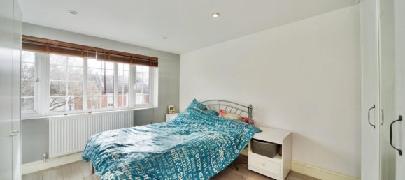 2 Schlafzimmer Haus in London, United Kingdom, Nr. 11556 10