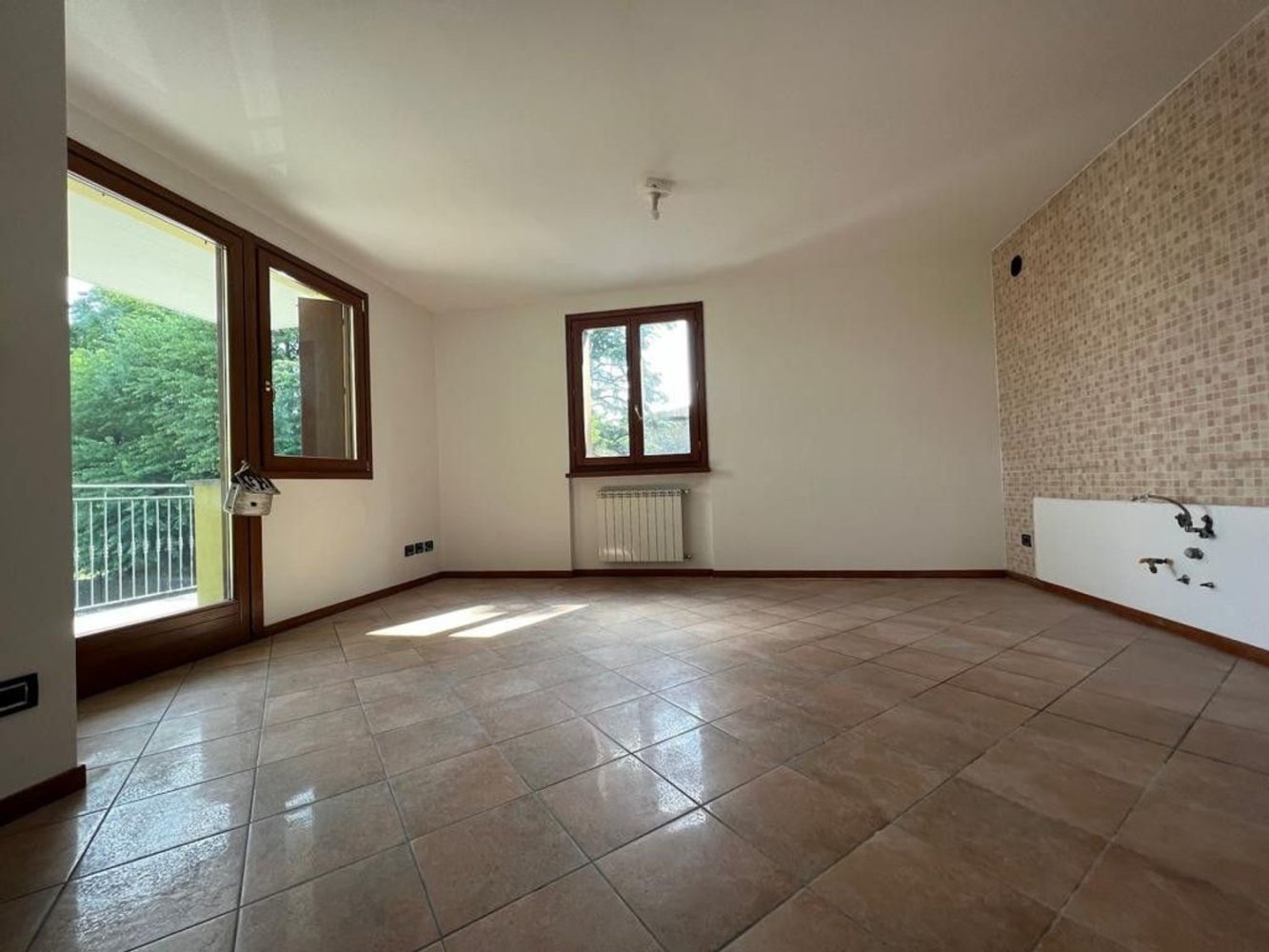 3 bedrooms Apartment in Almenno San Salvatore, Italy No. 393950