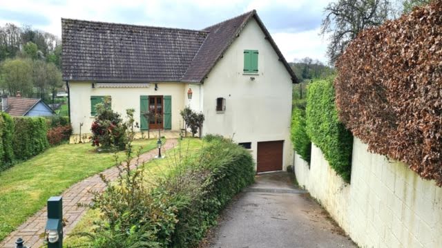 3 bedrooms House in Abbeville, France No. 72301