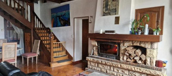 4 bedrooms House in Bellenaves, France No. 203665 3