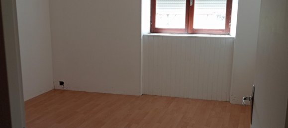 Дом с 3 спальнями в Сен-Илер-де-Ву, Франция № 112035 18