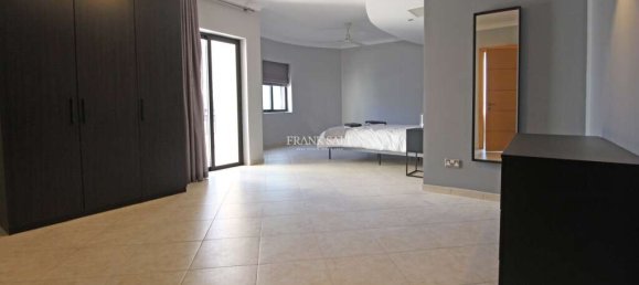 3 غرف نوم بانتهاوس في Saint Julian's, Malta رقم 1408 14