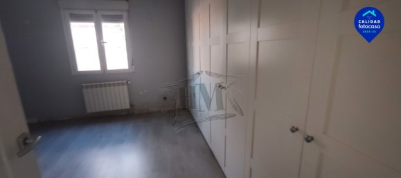 3 bedrooms Apartment in Madrid, Spain No. 175596 75