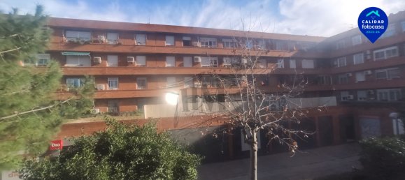 3 bedrooms Apartment in Madrid, Spain No. 175596 6