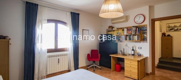 Дом с 6 комнатами в Прато, Италия № 132468 11