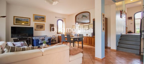 Дом с 6 комнатами в Прато, Италия № 132468 22