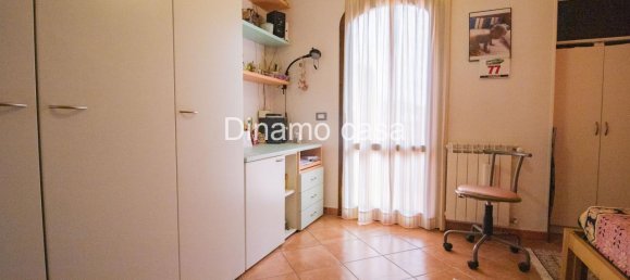 Дом с 6 комнатами в Прато, Италия № 132468 24