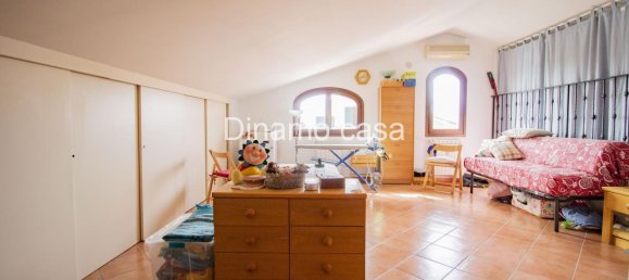 Дом с 6 комнатами в Прато, Италия № 132468 23