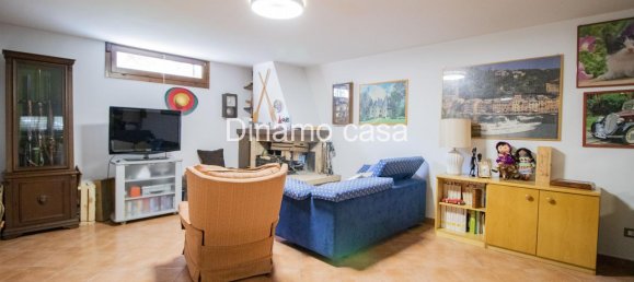 Дом с 6 комнатами в Прато, Италия № 132468 27