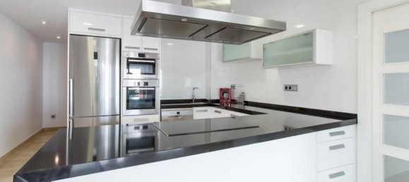 4 Schlafzimmer Villa in Moraira, Spain, Nr. 88365 3