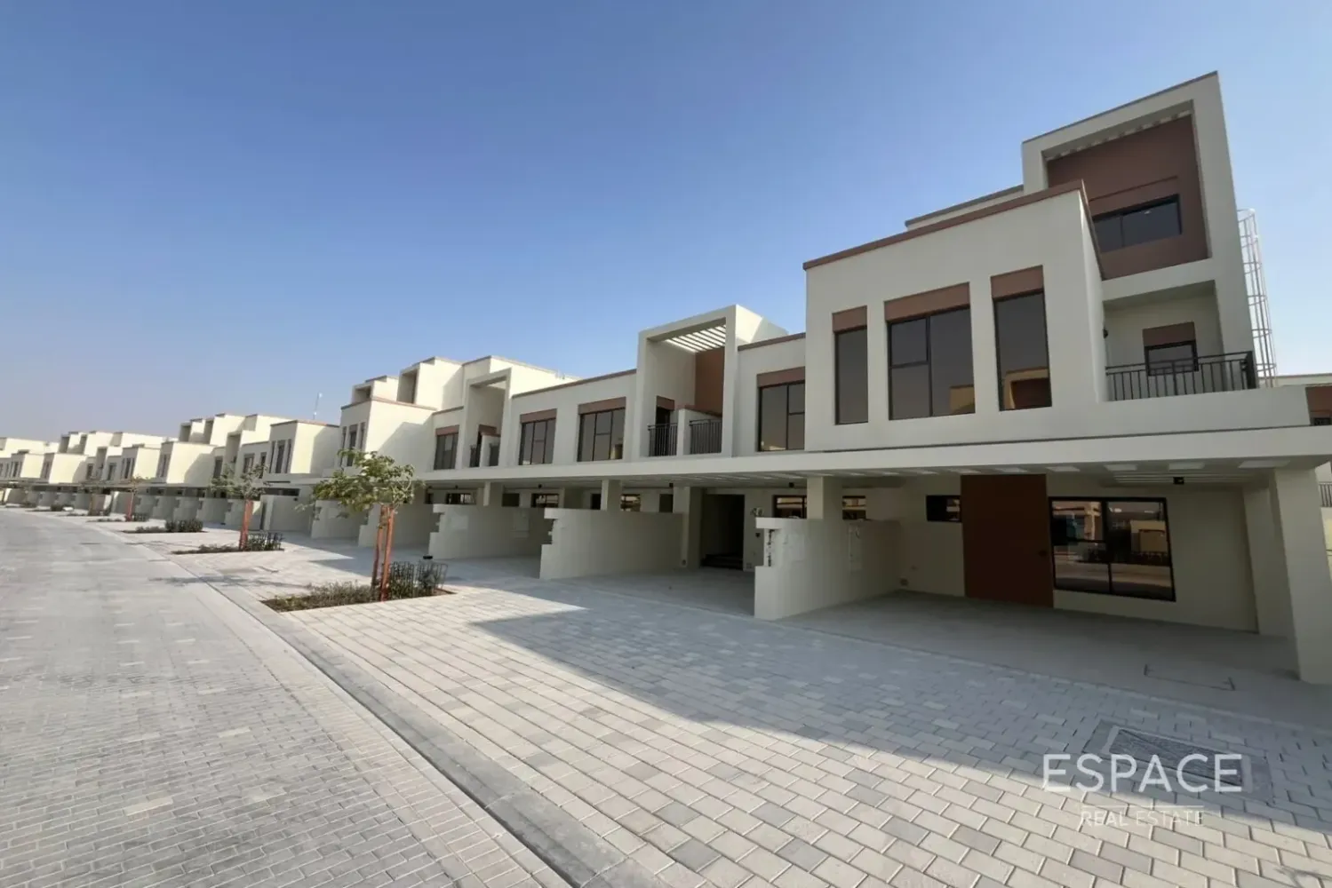 Таунхаус с 4 спальнями в Damac Lagoons, Дубай, ОАЭ № 209205