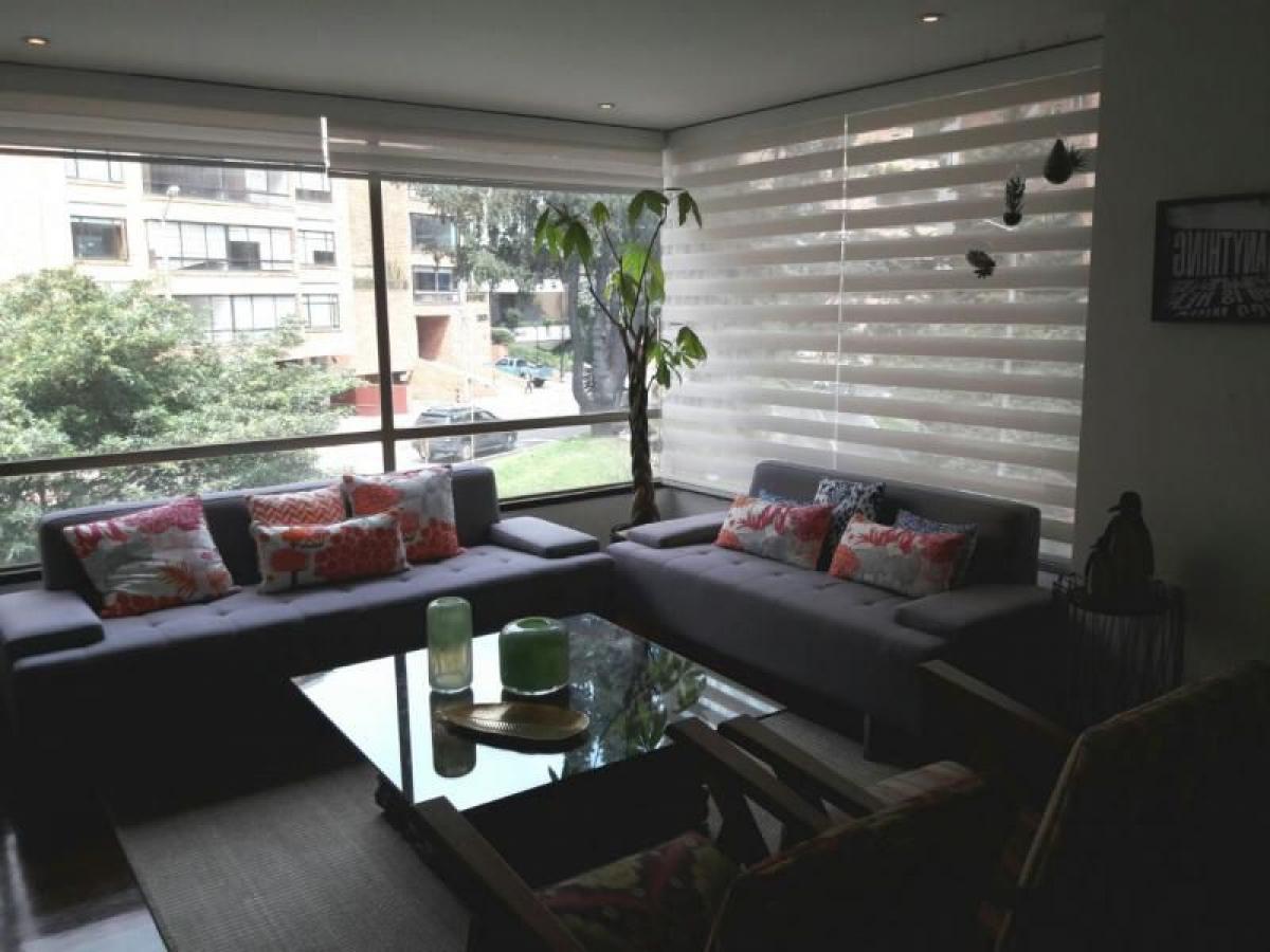 3 bedrooms House in Bogota, Colombia No. 10068