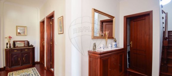 4 bedrooms House in Rio de Mouro, Portugal No. 178057 3