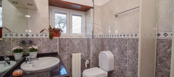 4 bedrooms House in Rio de Mouro, Portugal No. 178057 19