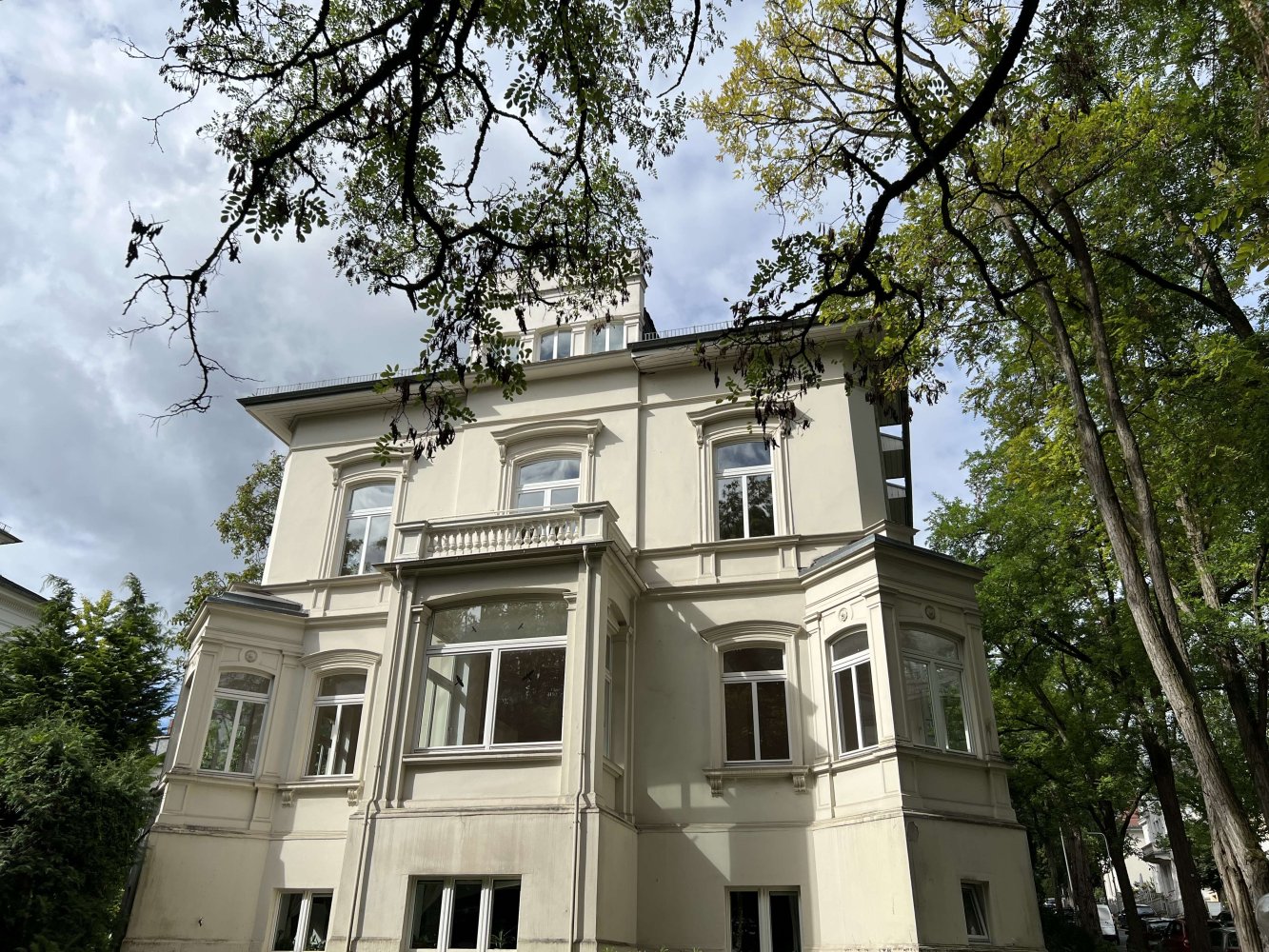 3 bedrooms Apartment in Wiesbaden, Germany No. 310723