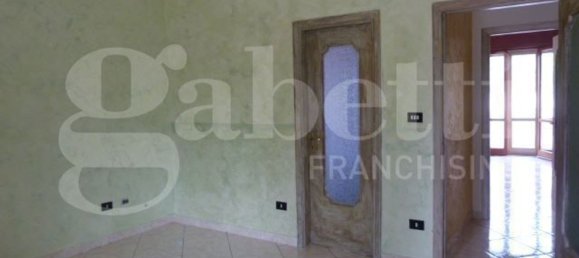 4 غرف نوم شقة في Trecase, Italy رقم 341286 39