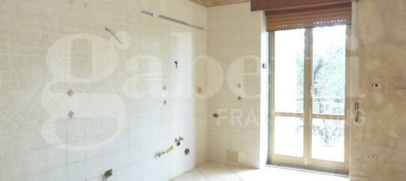 4 غرف نوم شقة في Trecase, Italy رقم 341286 31