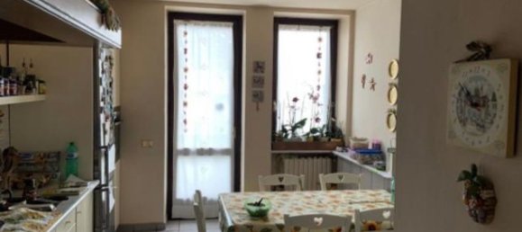 4-Zimmer Doppelhaus in Vanzaghello, Italy, Nr. 59893 6