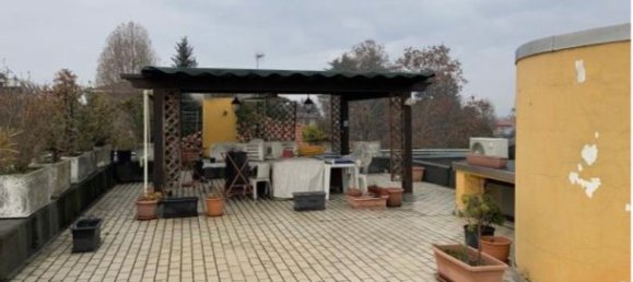 4-Zimmer Doppelhaus in Vanzaghello, Italy, Nr. 59893 13