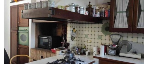 4 bedrooms Villa in Grosseto, Italy No. 377028 5