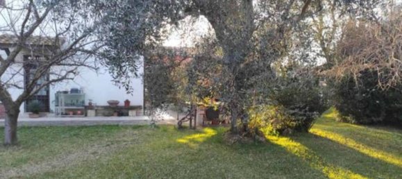 4 bedrooms Villa in Grosseto, Italy No. 377028 8