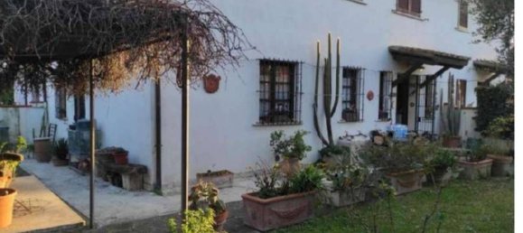 4 bedrooms Villa in Grosseto, Italy No. 377028 9