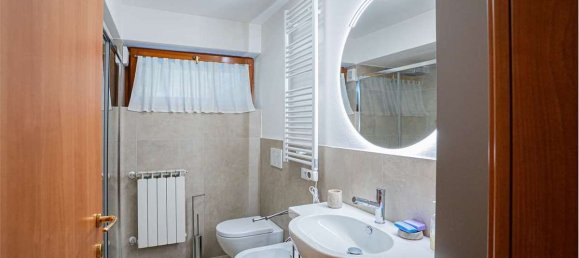 Casa de 3 dormitorios en San Donà di Piave, Italy No. 260381 20