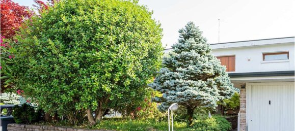 Casa de 3 dormitorios en San Donà di Piave, Italy No. 260381 2