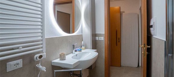 Casa de 3 dormitorios en San Donà di Piave, Italy No. 260381 22