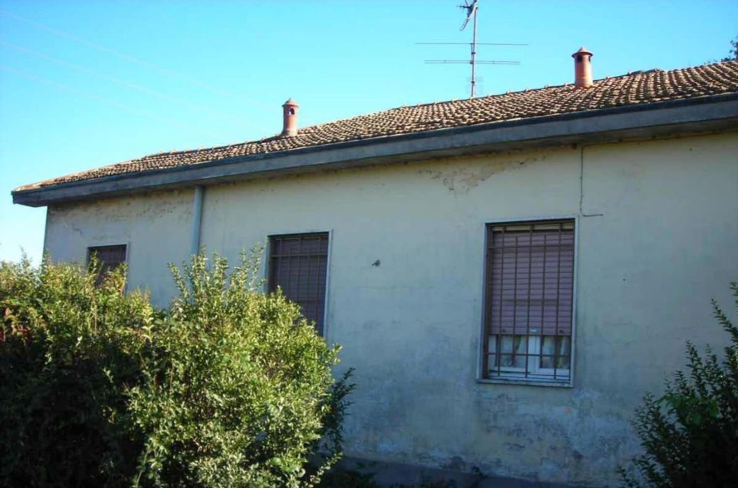 2 rooms House in Vigevano, Italy No. 229951