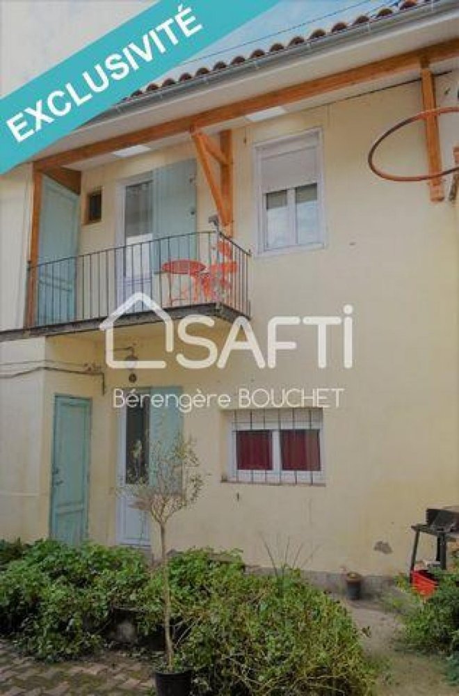 Studio in Bordeaux, France, Nr. 4431