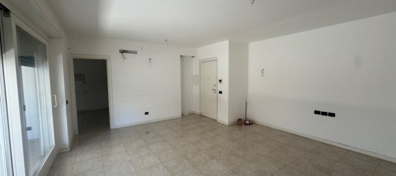 3 غرف نوم شقة في Terni, Italy رقم 277744 10