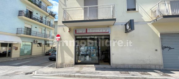 1 room Commercial property in San Benedetto del Tronto, Italy No. 315779 2
