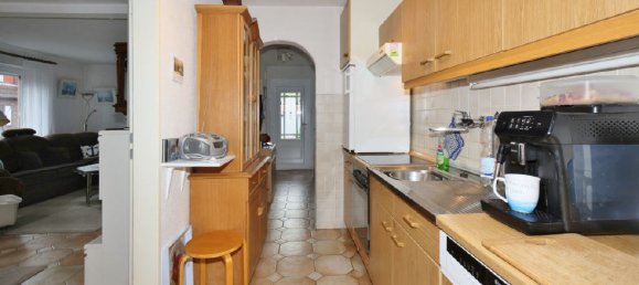 4-salle Maison de ville à Wilhelmshaven, Germany No. 298030 5