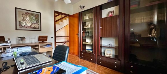 7-Zimmer Villa in Giugliano in Campania, Italy, Nr. 164625 33