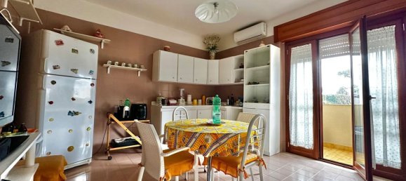 7-Zimmer Villa in Giugliano in Campania, Italy, Nr. 164625 10