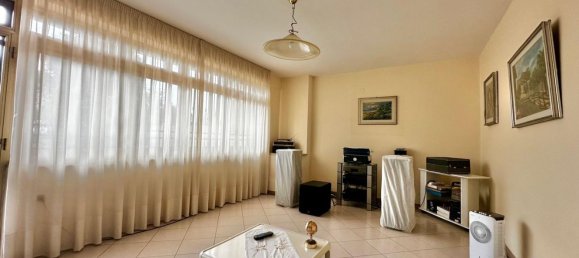7-Zimmer Villa in Giugliano in Campania, Italy, Nr. 164625 5