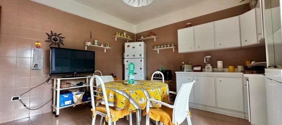 7-Zimmer Villa in Giugliano in Campania, Italy, Nr. 164625 11