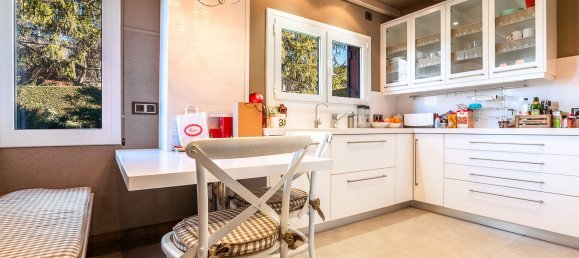 4 غرف نوم منزل في Alp, Spain رقم 97465 31