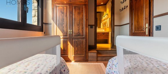 4 غرف نوم منزل في Alp, Spain رقم 97465 50