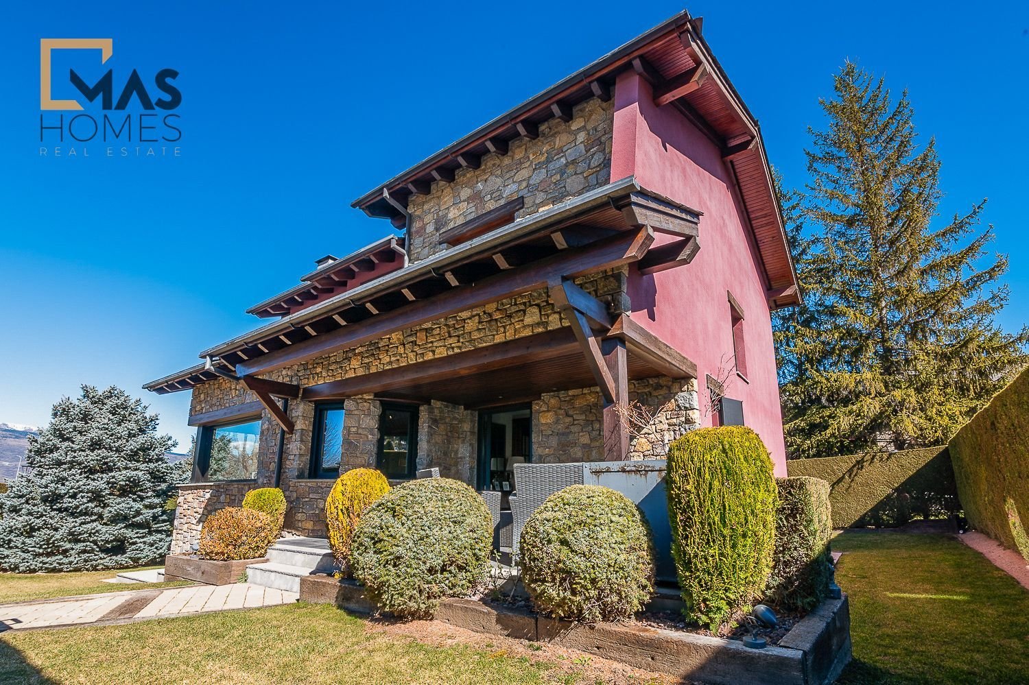 4 غرف نوم منزل في Alp, Spain رقم 97465