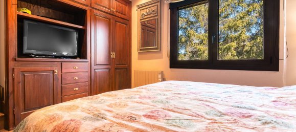 4 غرف نوم منزل في Alp, Spain رقم 97465 44