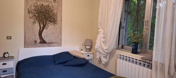 275m² Commercial property in Nea Makri, Greece No. 4522 11