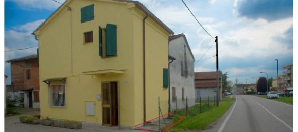 1 bedroom Apartment in San Possidonio, Italy No. 252480 5