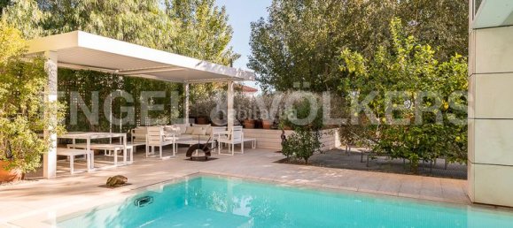 5 bedrooms Villa in Pedralbes, Spain No. 72341 2