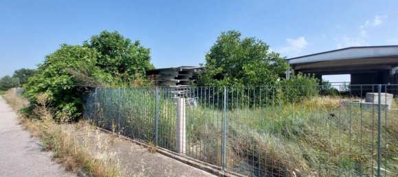 2000m² Warehouse in Rodigo, Italy No. 378504 3