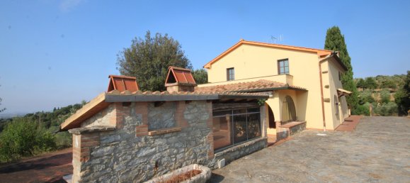 4 bedrooms Villa in Campiglia Marittima, Italy No. 358173 4